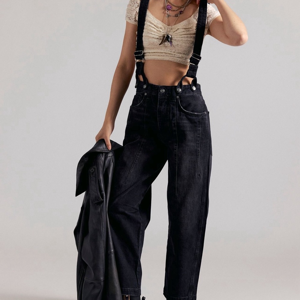 Free People Berkeley jeans NWT still on site